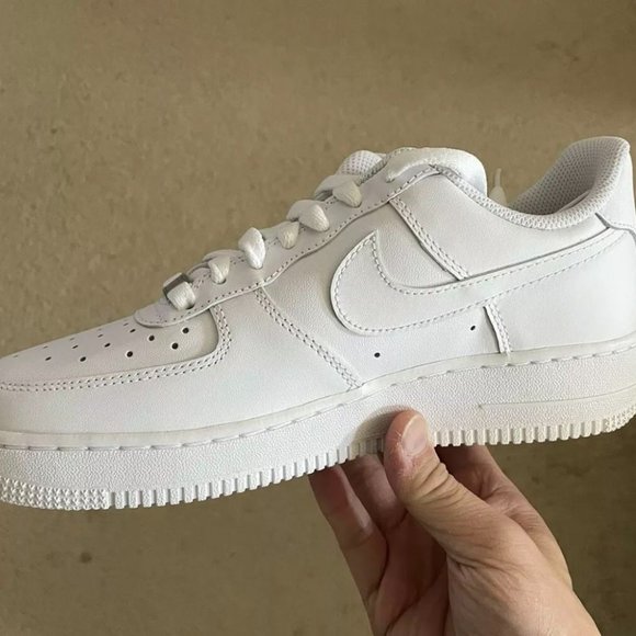 Nike Air Force 1 (Stockx) - Picture 3 of 5
